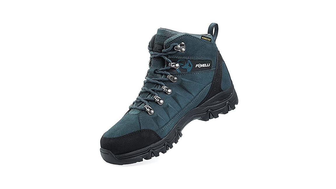 1. Foxelli Boots